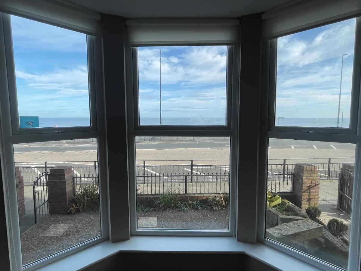 The Beach Front Apartment, Amazing Frontline Sea Views Tynemouth Exterior foto